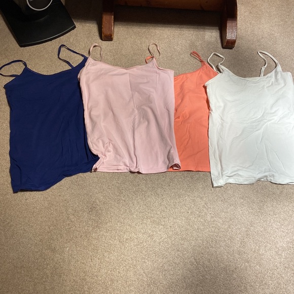 bundle of 4 old navy camisole tank tops - Picture 1 of 7